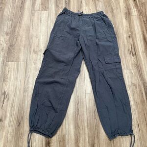 Skims cargo pants